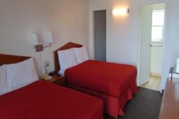KNIGHTS INN MOSES LAKE (Moses Lake)